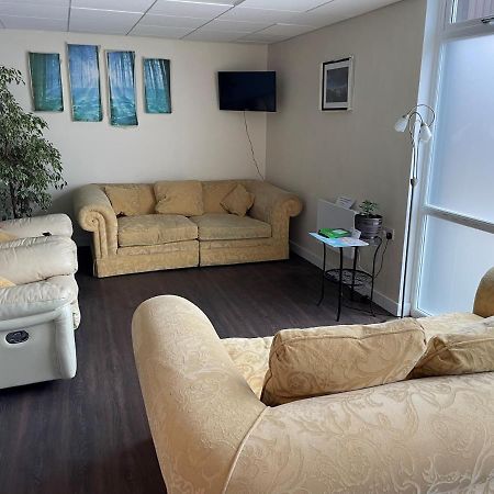 Greenway & Copper Coast Hostel Bunmahon Экстерьер фото