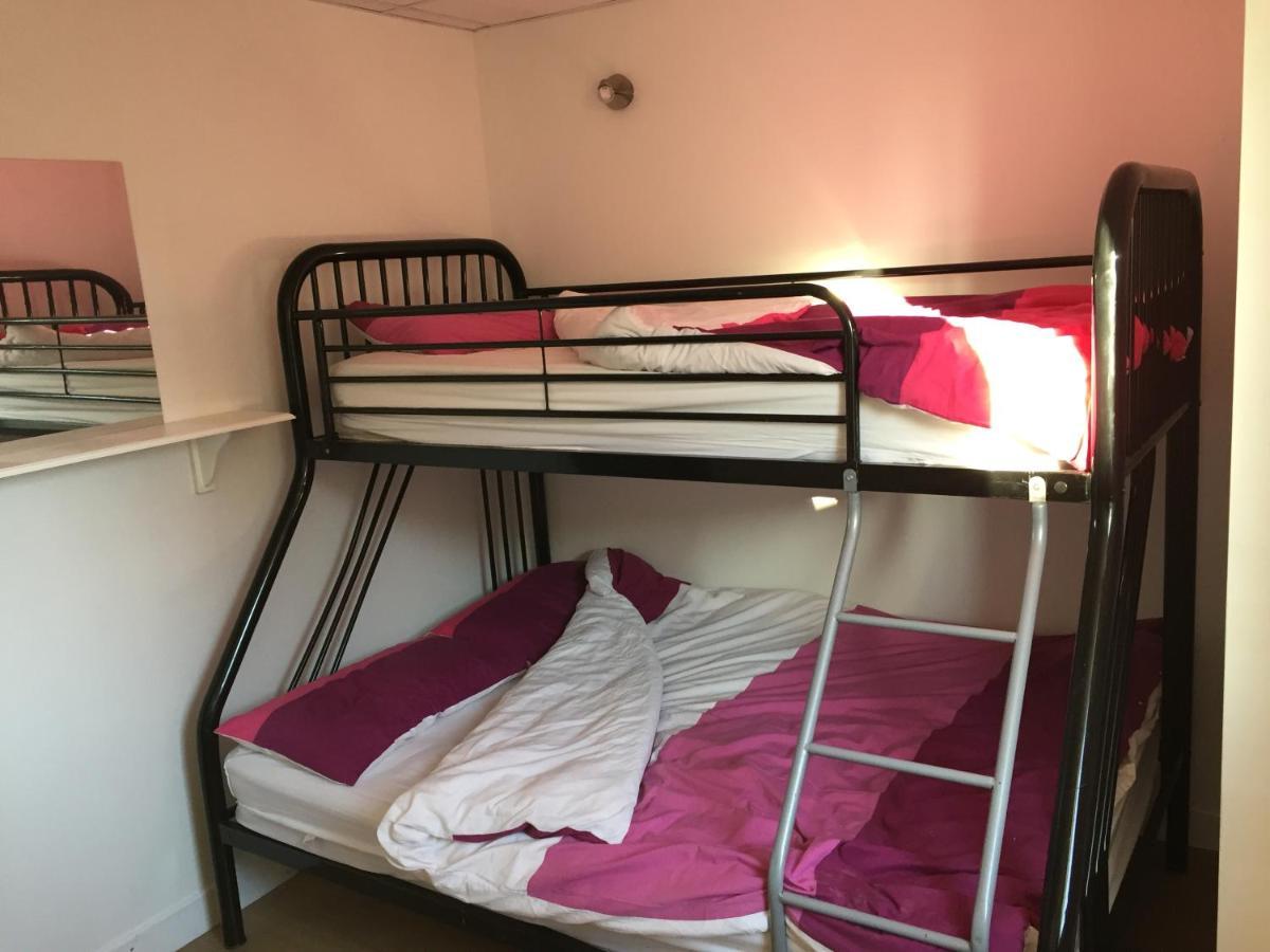 Greenway & Copper Coast Hostel Bunmahon Экстерьер фото